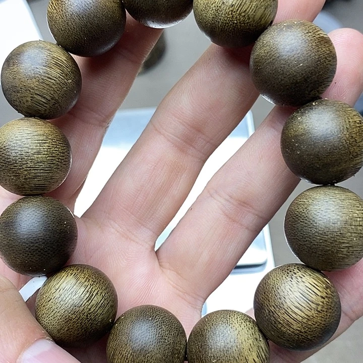 沉香沉香碎屑越南芽庄野生沉水1.8规格99号