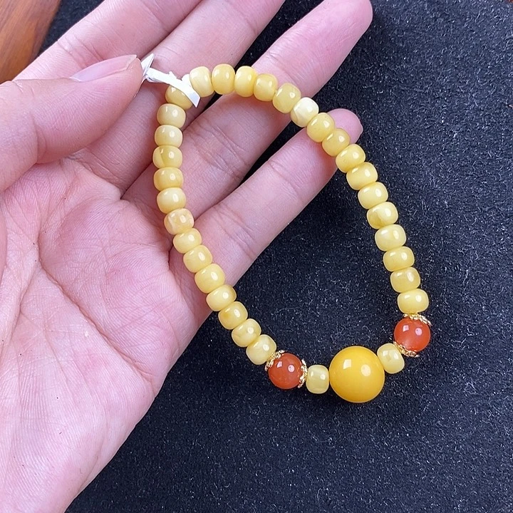 未镶嵌蜜蜡珠宝奇石