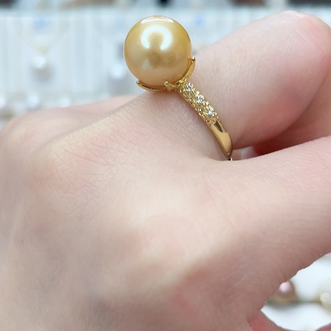 淡水珍珠吊坠(赠链)未镶嵌