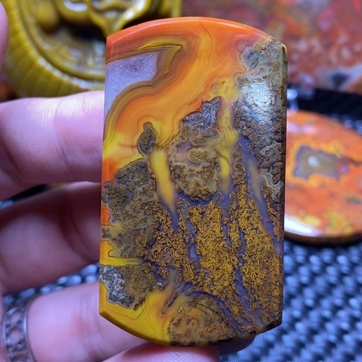 玛瑙/玉髓颈饰未镶嵌