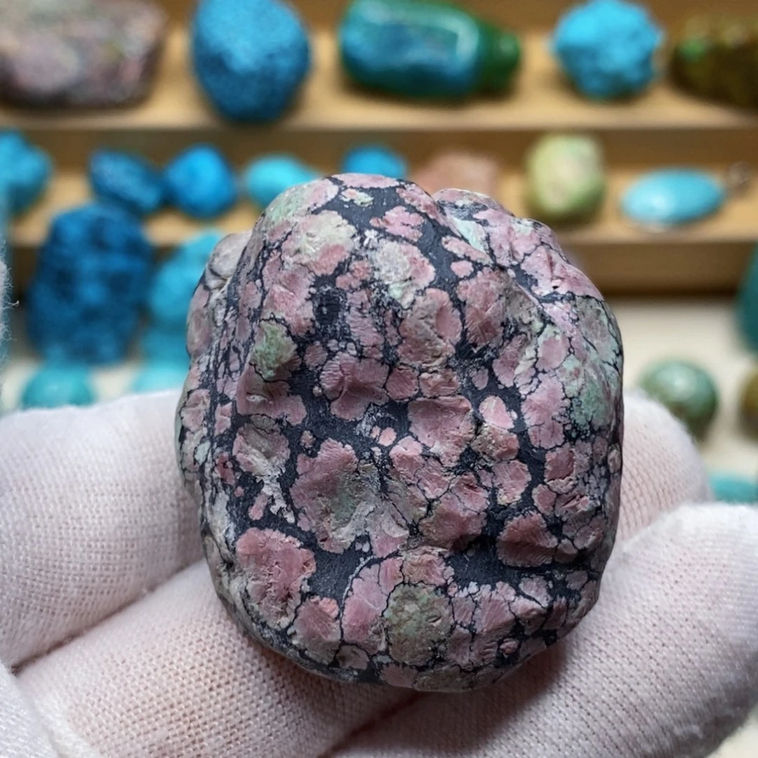 绿松石未镶嵌珠宝奇石