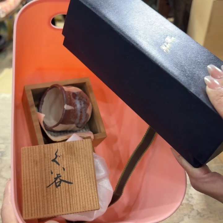丘***牛陶瓷古美术置物摆件