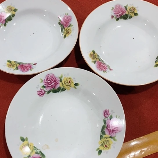 瓷片三片都是七零后