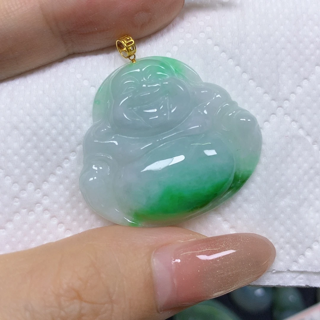 颈饰18K金镶嵌翡翠挂件