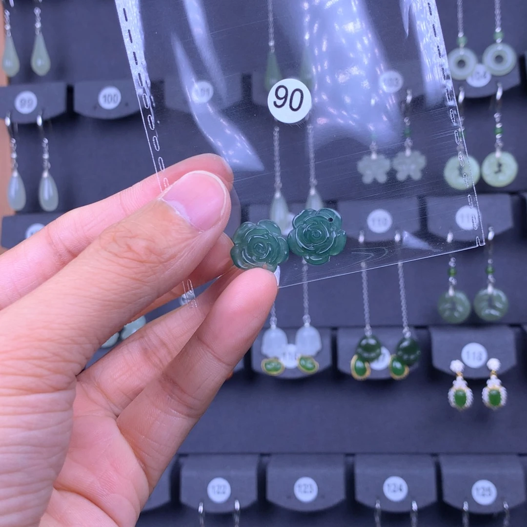 翡翠耳饰银S925镶嵌山**姐