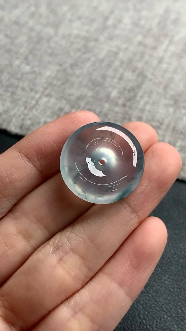 天然A货缅甸翡翠 平安扣 尺寸 : 22.2-6.2