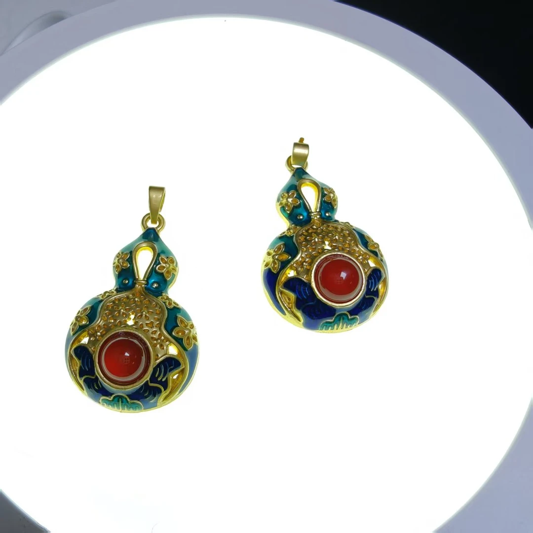 ST7824【福嘟嘟】红纹玄晶玉红玛瑙葫芦吊坠-配绳子-多样性只发一件