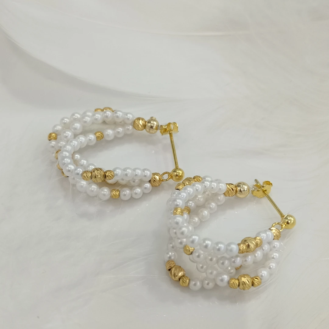 【瑞米珍珠】淡水珍珠4圈珍珠隔刻面珠S925银耳钉2-3mm