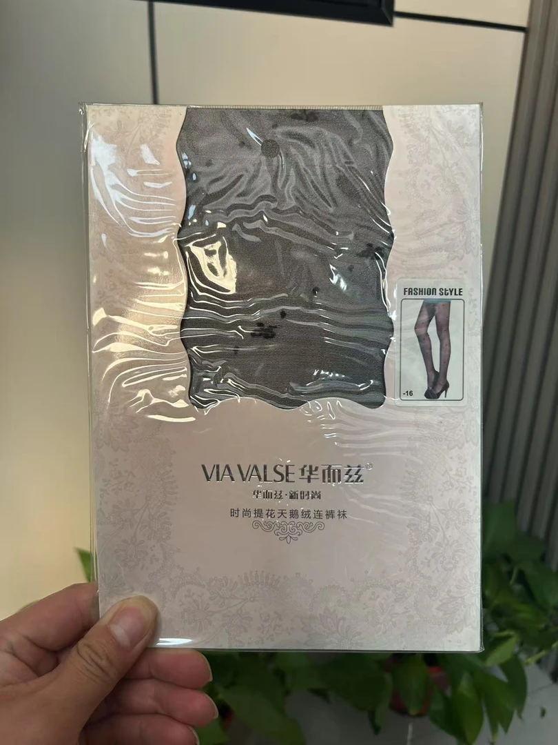 【慕妍专属】833#时尚提花天鹅绒连袜打底裤