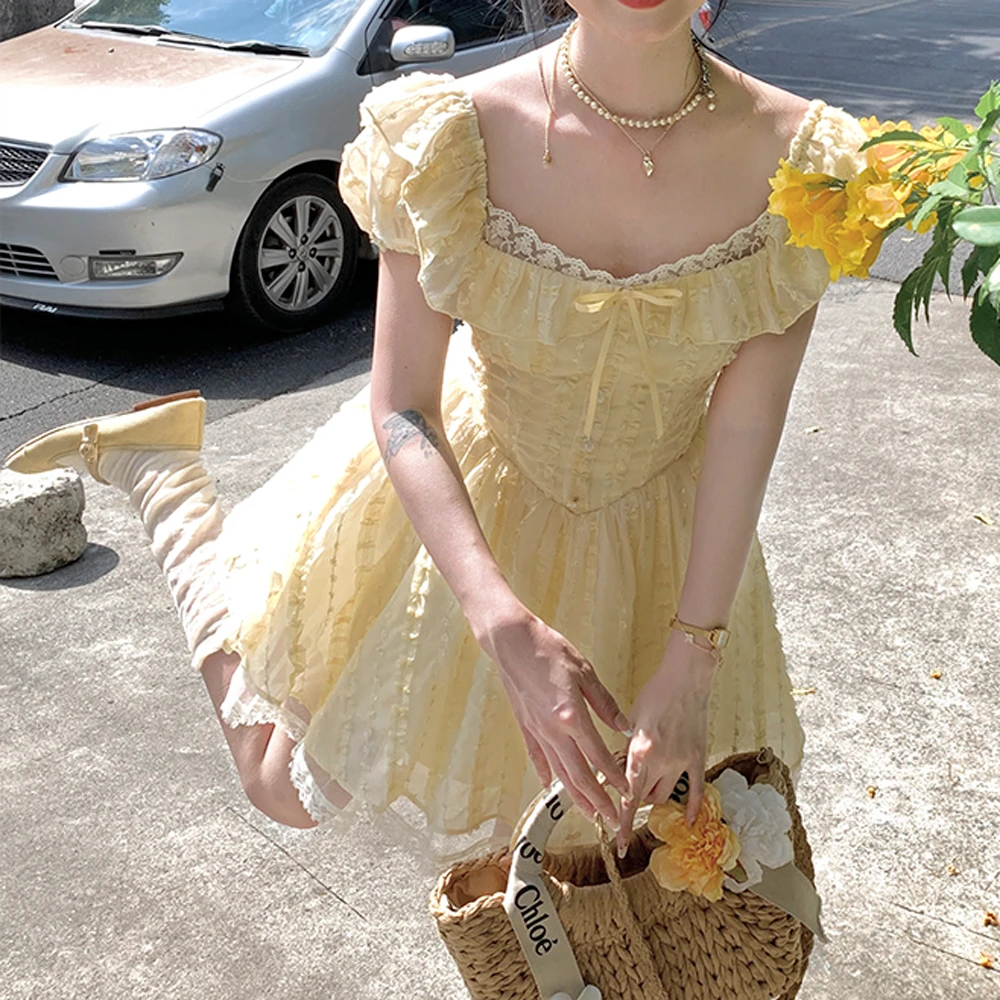 中长款黄色方领泡泡袖收腰a字连衣裙女春季法式甜美裙子