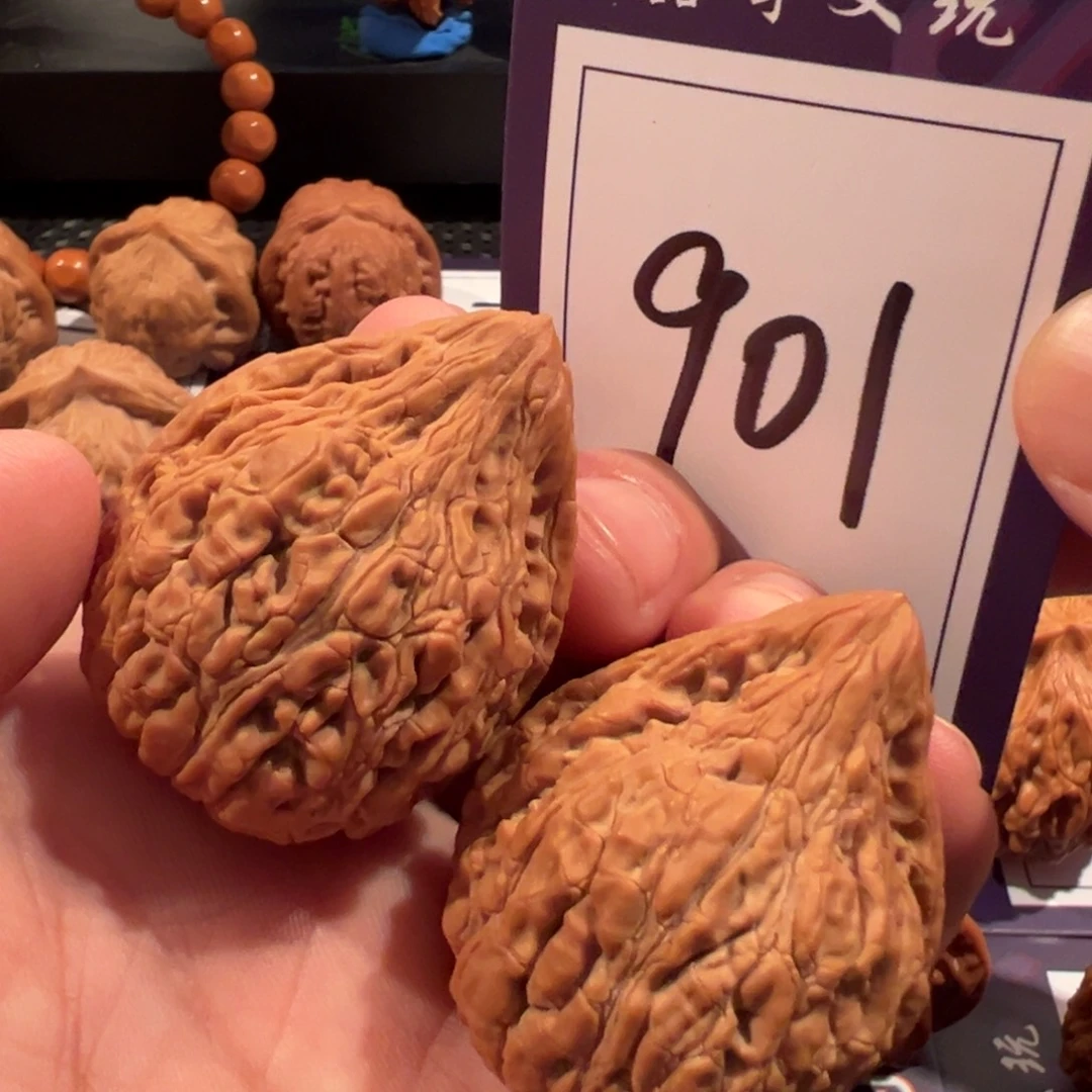 文玩核桃把件全品坐佛36尺寸901号