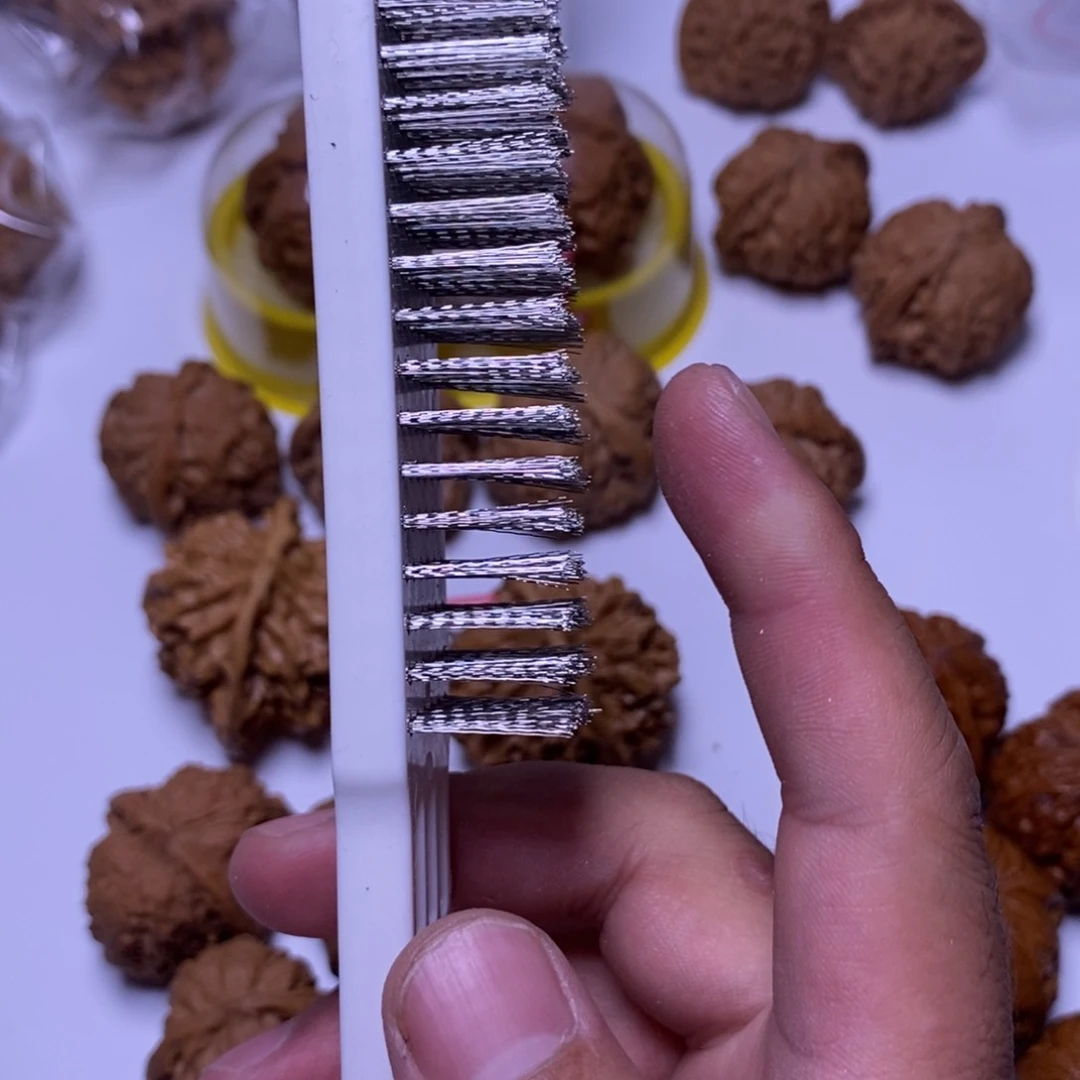 文玩核桃吊坠桃***尖