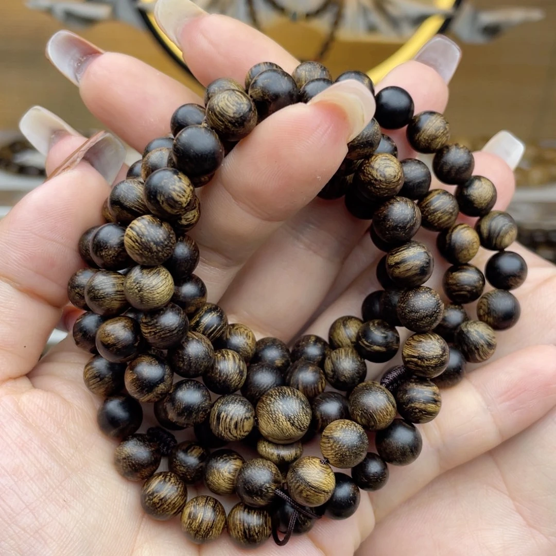 手串沉香夙****越南芽庄白棋楠留疤