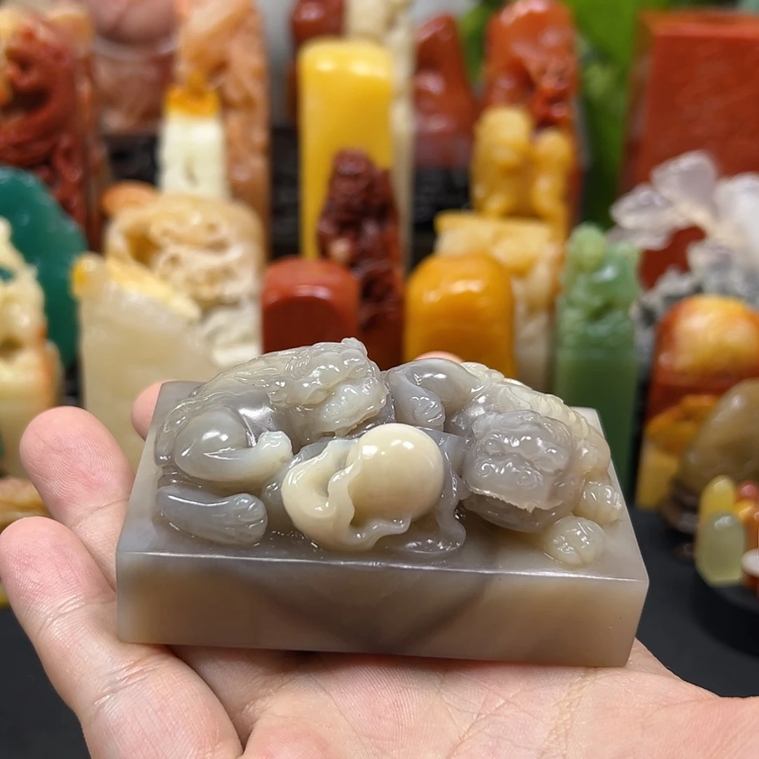 用***4寿山石印石印章雕刻工艺