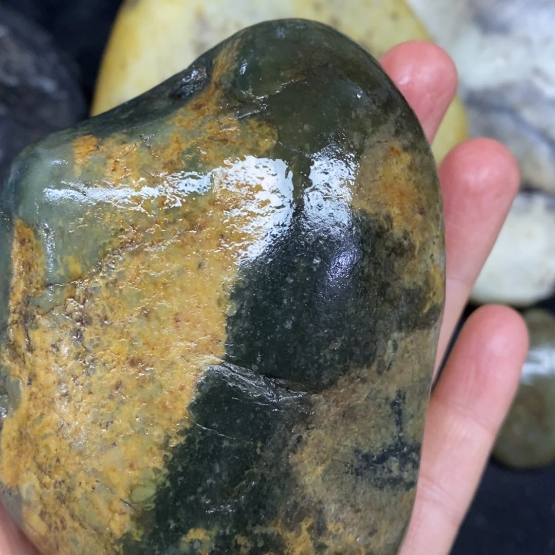 未镶嵌和田玉挂件