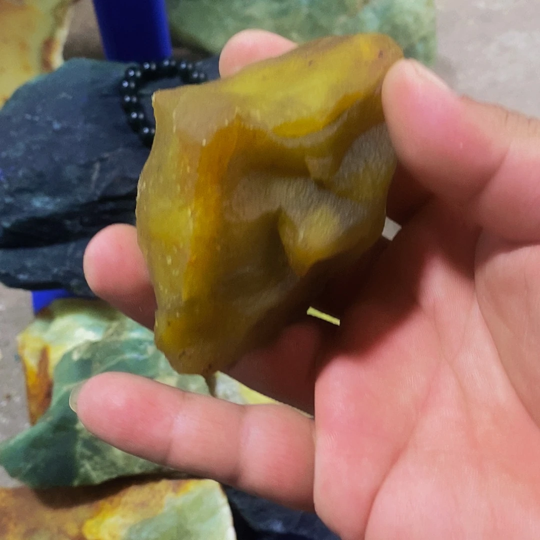 岫玉未镶嵌珠宝奇石岫玉原石奇石摆件