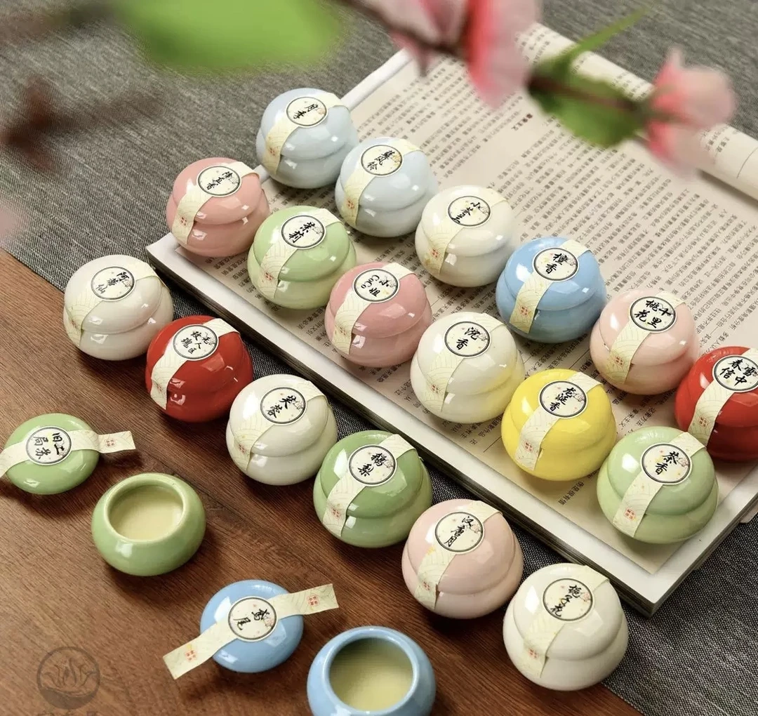 【10克陶瓷香膏】国潮古风香膏随身沉香龙涎花香香薰固体淡香