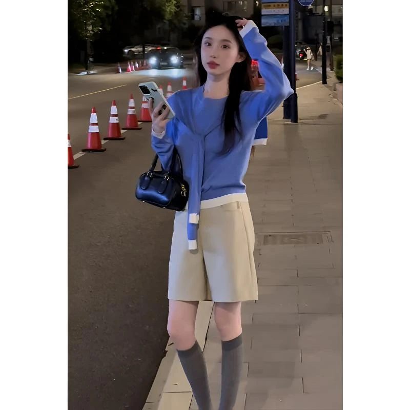 2025秋季新款设计感学院风时尚套装百搭长袖上衣女休闲短裤两件套