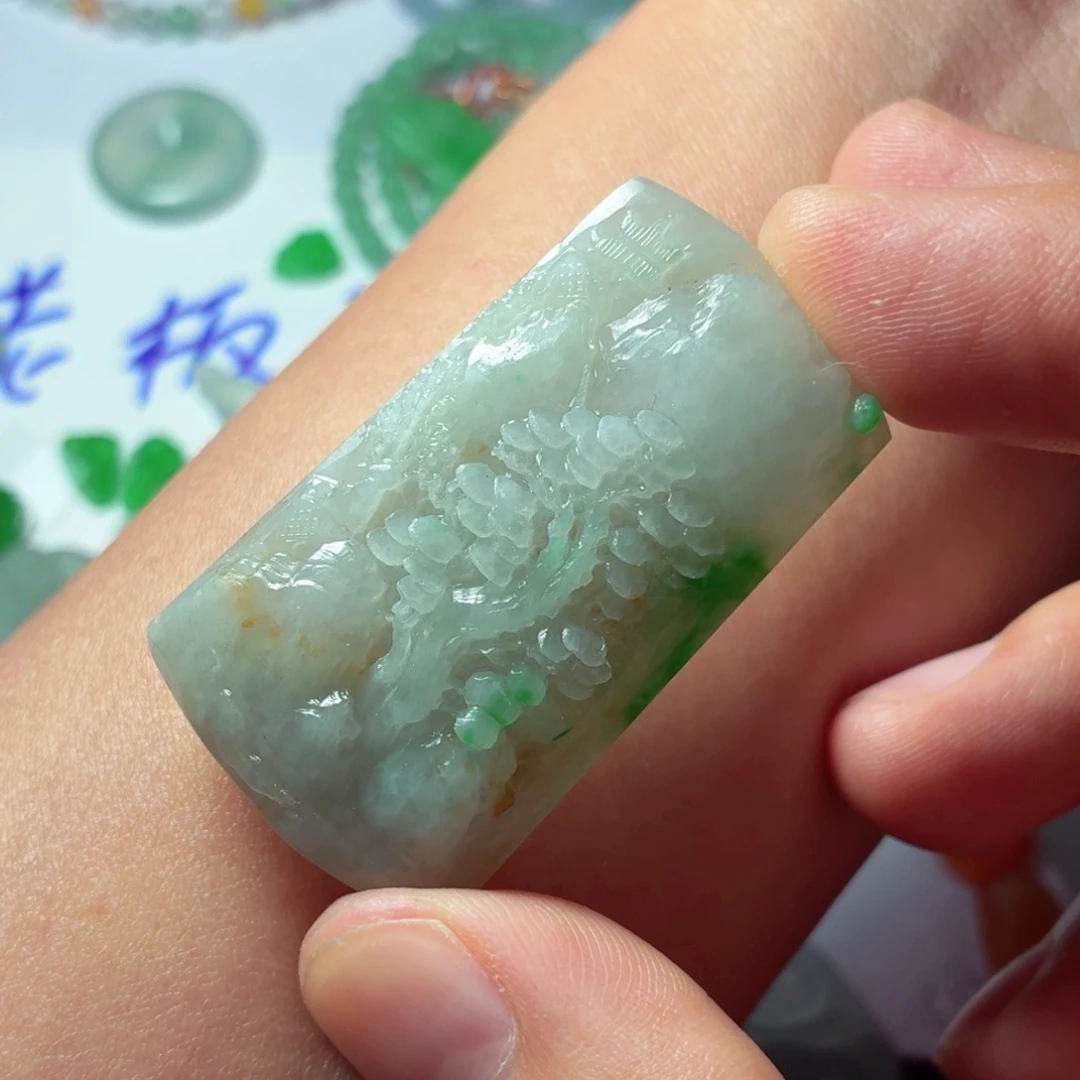 定制翡翠未镶嵌包工