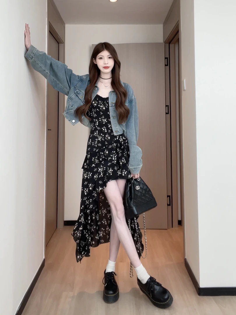 清仓17春秋蓝色短款牛仔外套复古设计款短款弧形开衫B251O0004