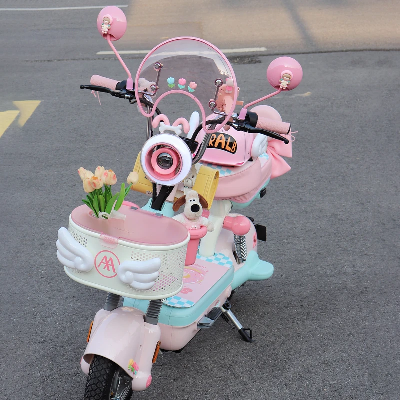 爱玛元宇宙play电动车装饰挡风板后视镜挂包贴画脚垫座套手机支架