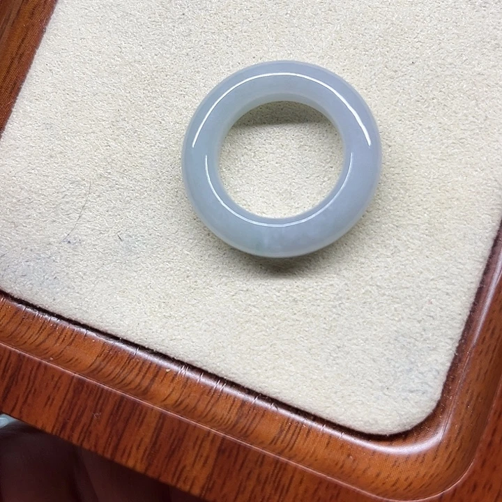 翡翠散珠戒指15号