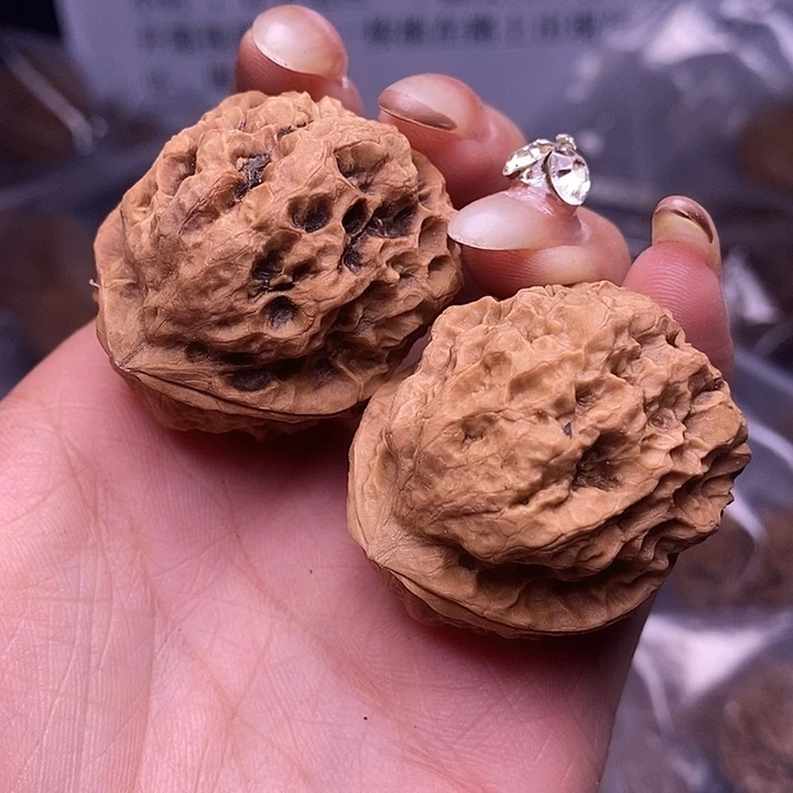 核桃云南野生铁核桃51号39mm