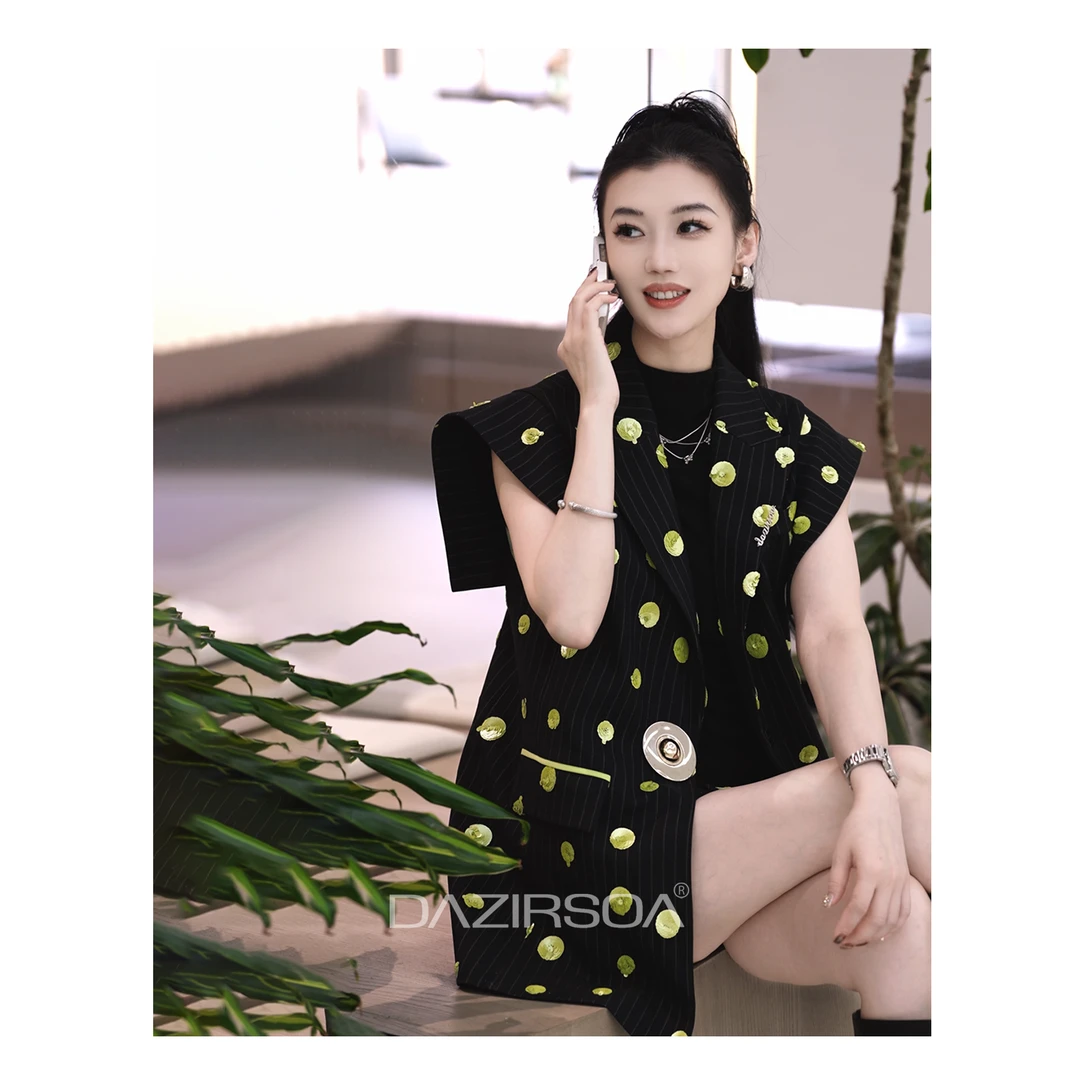 “西装磁场”时尚百搭亮片花朵洋气西装马甲 AA773