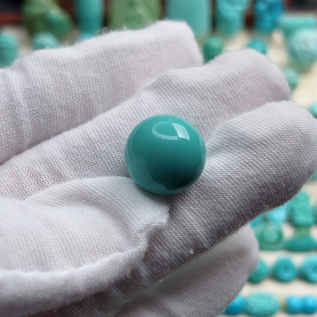 未镶嵌绿松石珠宝奇石