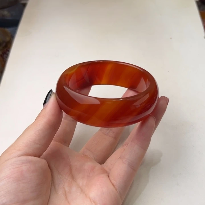 玛瑙/玉髓未镶嵌手镯60.61