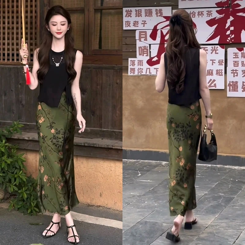 （有运费险）高端设计感不规则复古风休闲两件套女夏款小个子套装