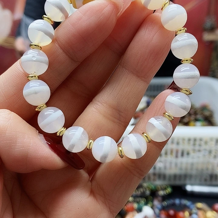 玛瑙/玉髓颈饰合金