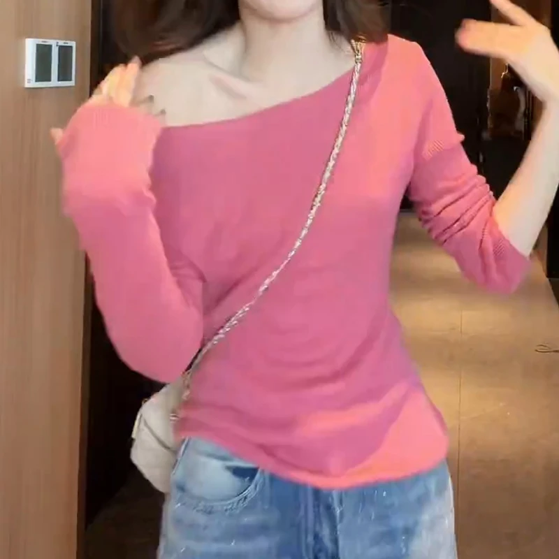 新款毛织内搭气质时尚百搭设计感温柔针织上衣LK2507157