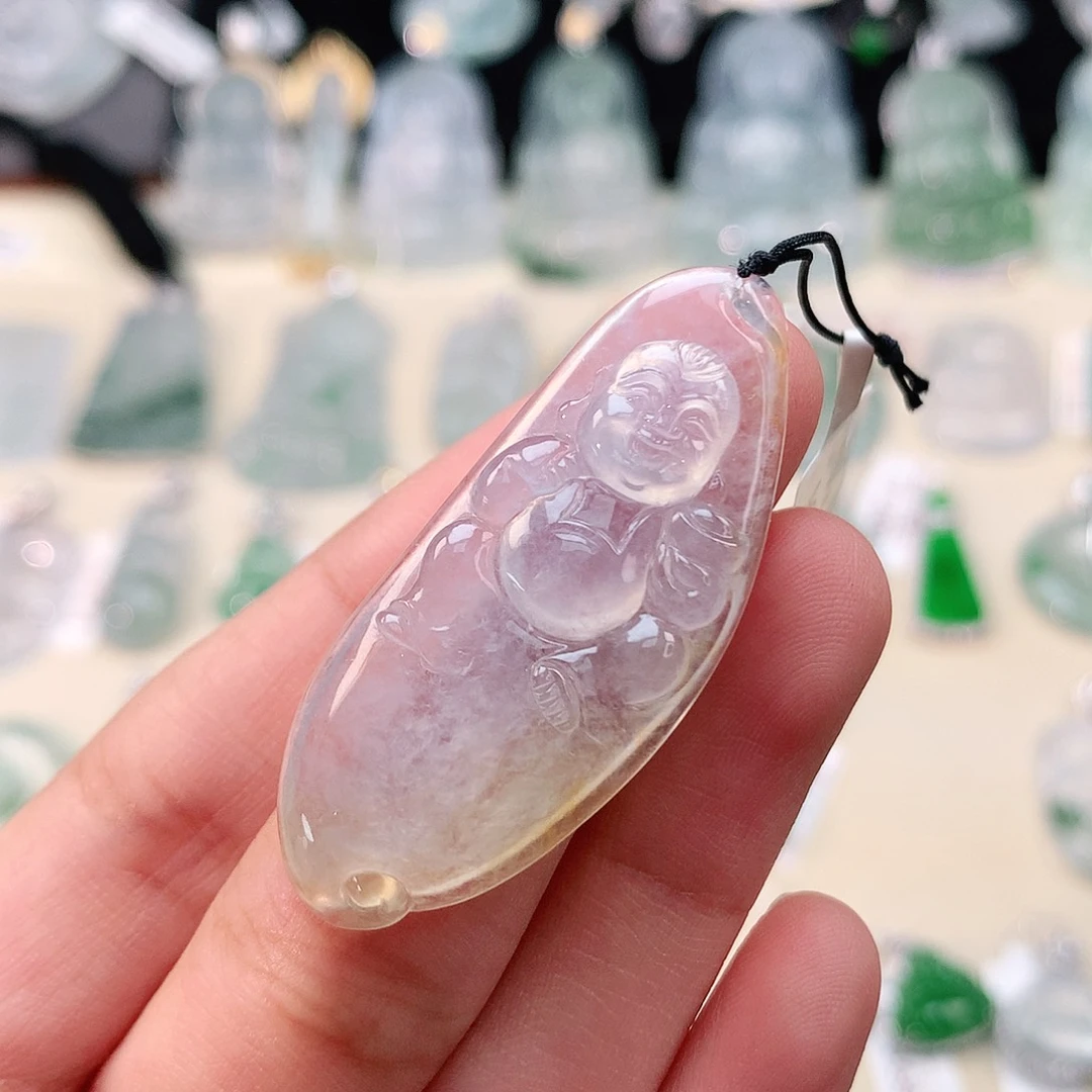 翡翠未镶嵌颈饰童子牌