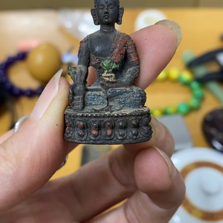 瓷片哈中古工艺品一件