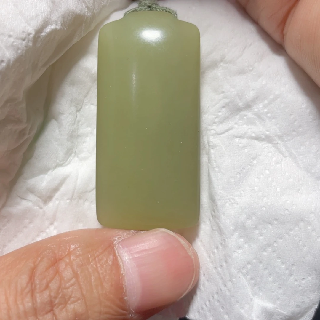 和田玉（黄玉）未镶嵌颈饰