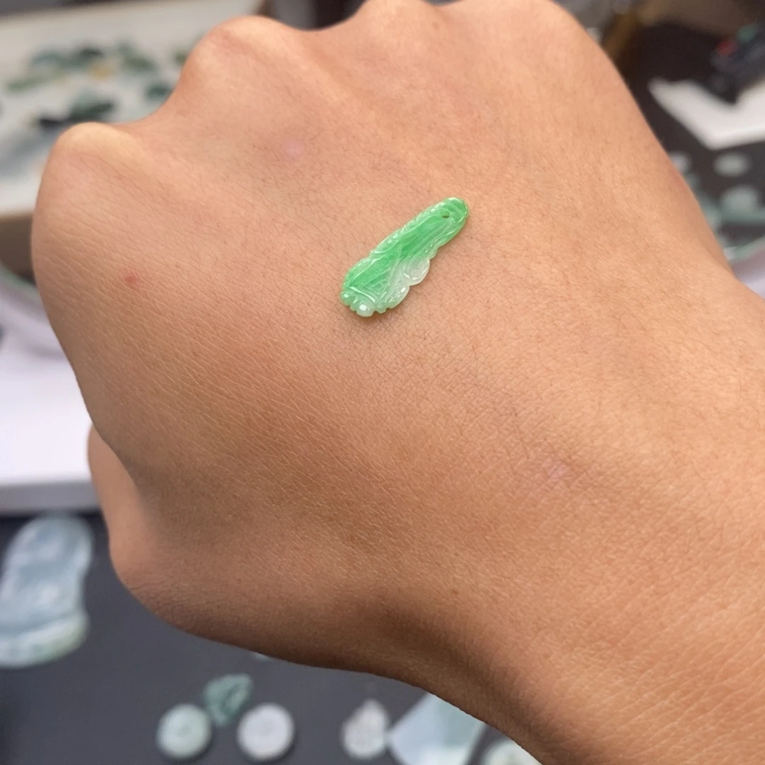 翡翠未镶嵌手链天然a货翡翠38