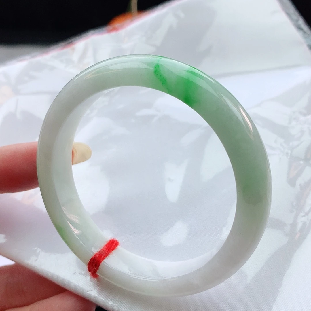 翡翠手镯未镶嵌54圈口480344