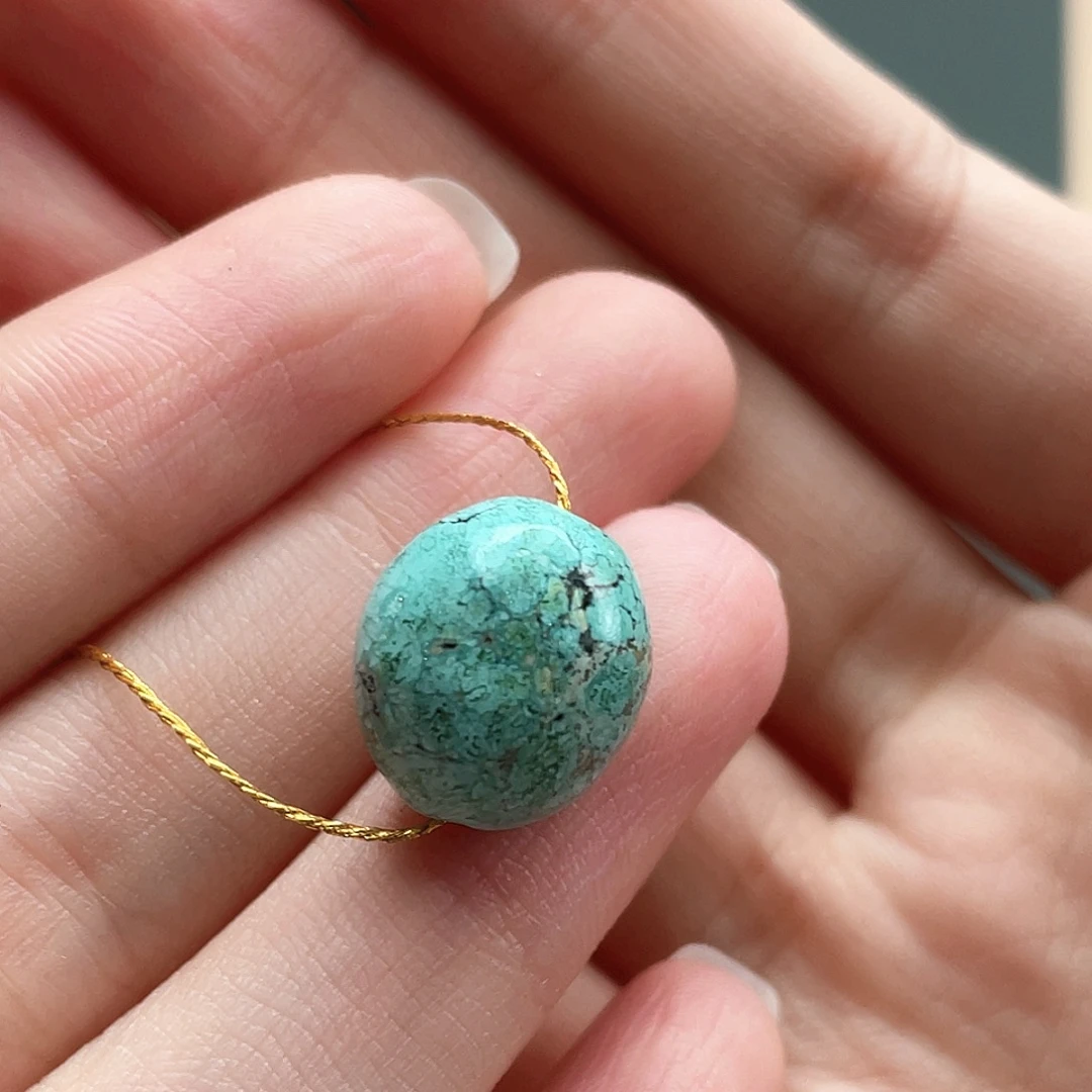 未镶嵌绿松石颈饰