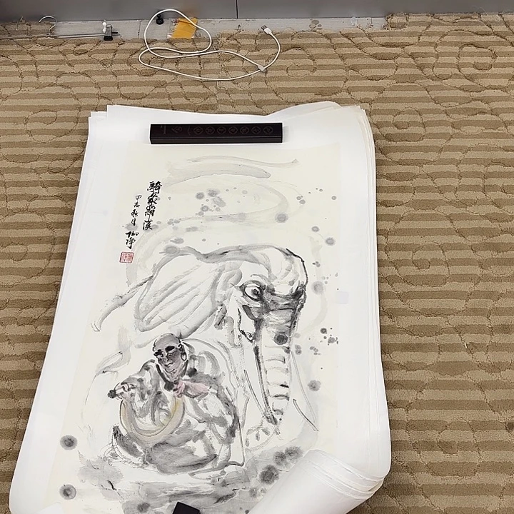 张***詺国画花鸟等图案和造型