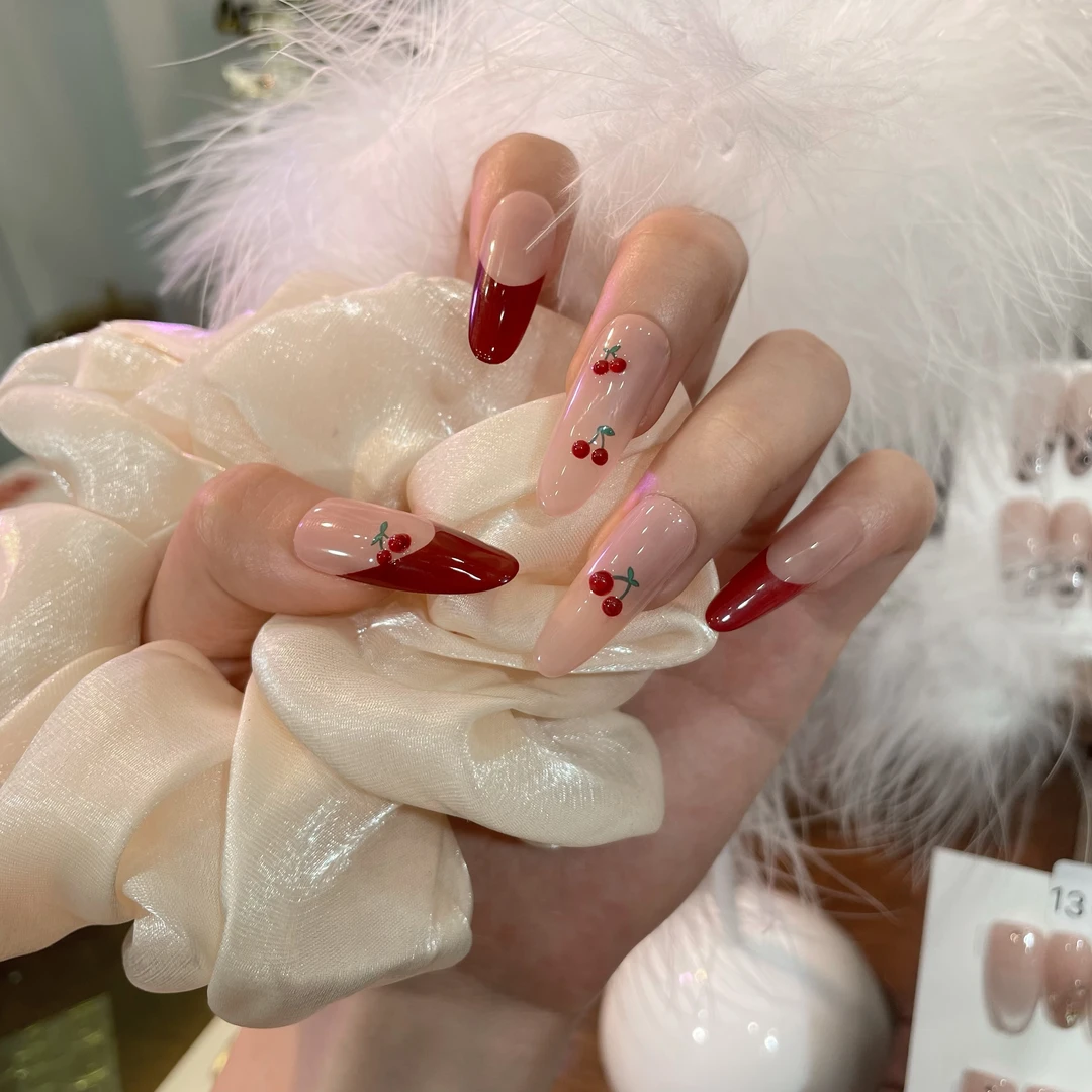 【樱桃】纯手工穿戴甲手绘立体法式气质新年战甲