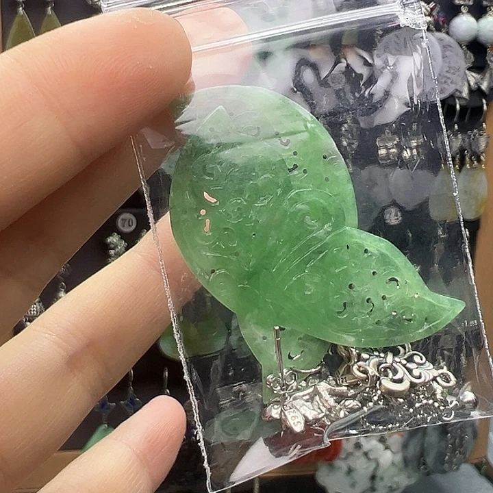 盈***翡翠银S925镶嵌耳饰