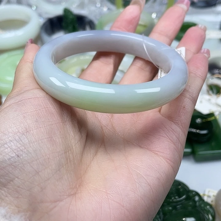 和田玉（糖玉）手镯59未镶嵌