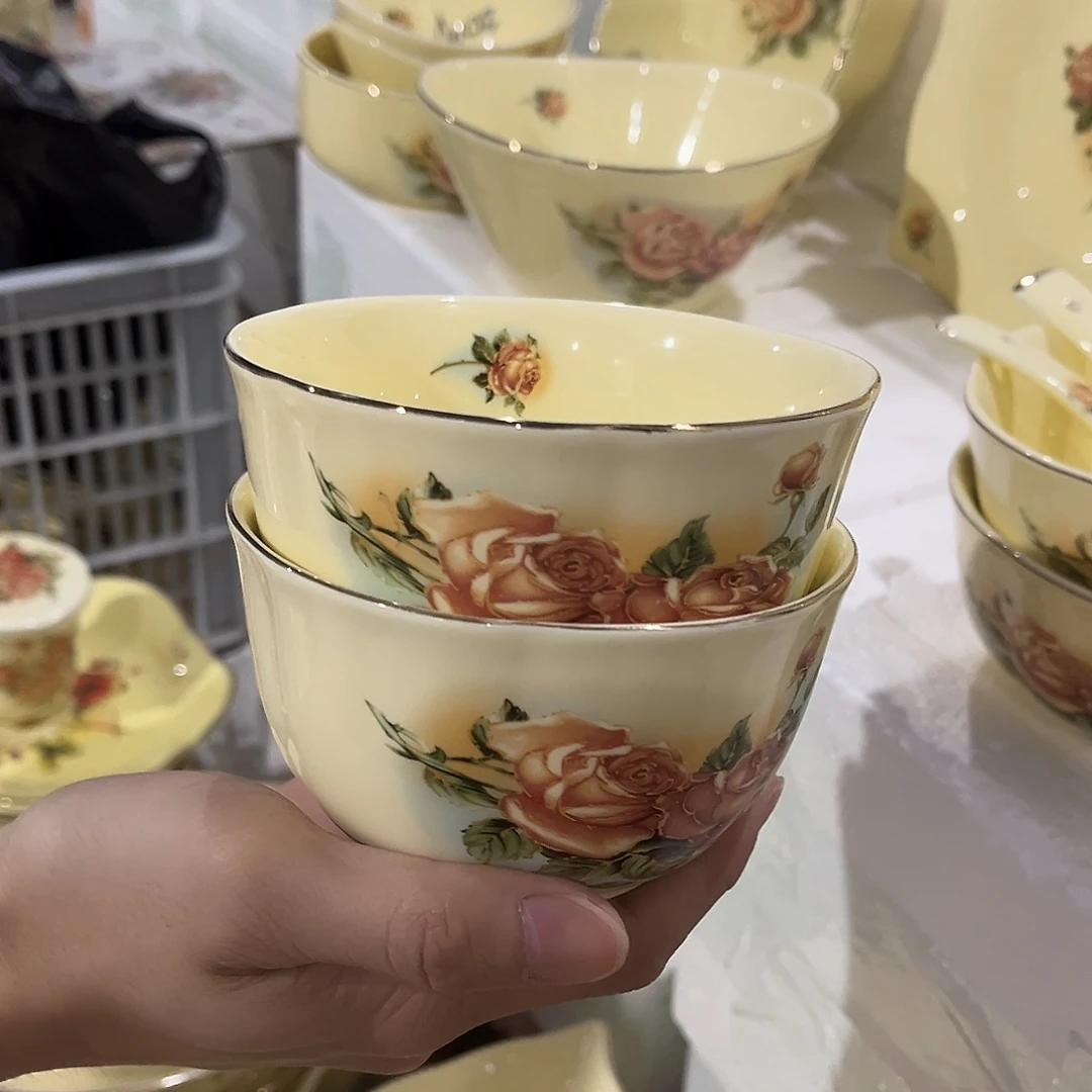 星博陶瓷有限公司4个