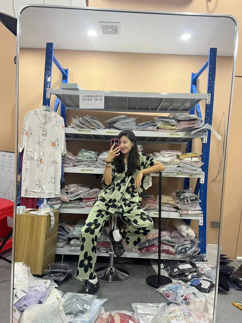 【美丽家“手机壳壳”】冬天超好穿外套外出服