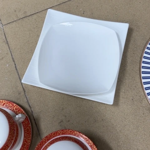 三***误瓷片瑕疵瓷瓷不退不换。。。。。。。。。