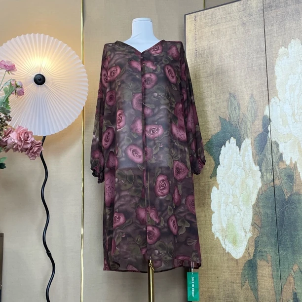 【362】新中式国风梅子红玫瑰开叉设计百搭上衣