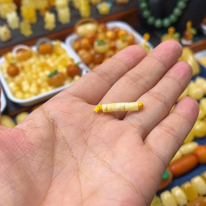 琥珀未镶嵌裸石卡4加隔片一组精工微瑕