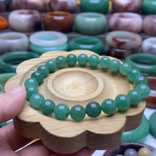 未镶嵌手镯石英质玉