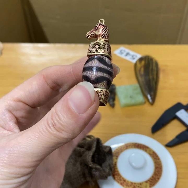 瓷片哈哈中古工艺品一件